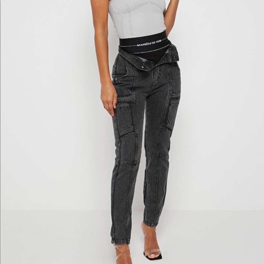 SOLD VIA m.e.e.t up! - Maniere de voir black folded waist band jeans